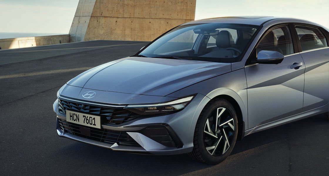 Hyundai ELANTRA, Су жаңа тор.