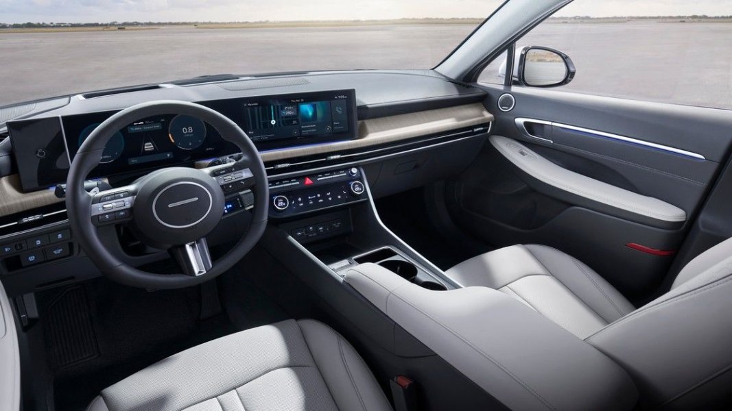 Hyundai SONATA, Ішінен жаңа көрініс